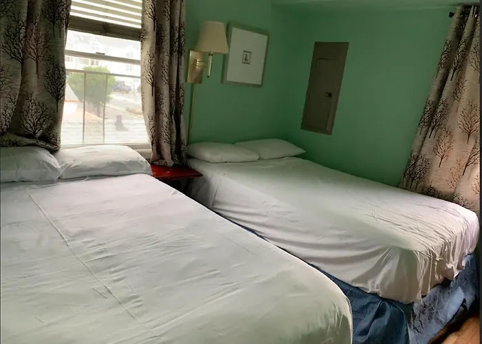 Sunshine Motel